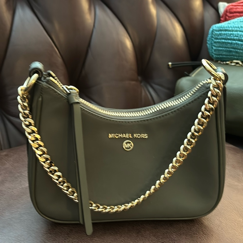 Michael Kors Jet Set Small Chain Pouchette in Olive - Nylon